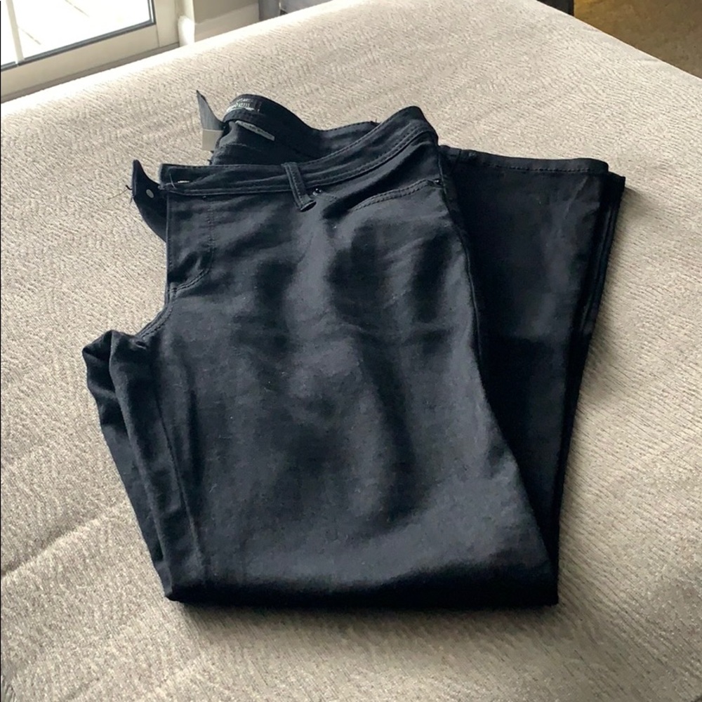 Black jeggings